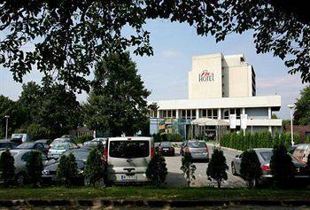 Fit Hotel